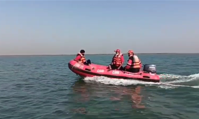 کراچی: منوڑہ کے قریب کشتی الٹنے سے 3 افراد جاں بحق