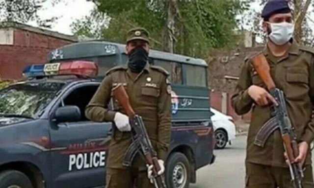 کرپشن کیس میں گرفتار سابق اے ڈی سی آر سیالکوٹ اقبال سنگھیڑا پولیس حراست سے فرار