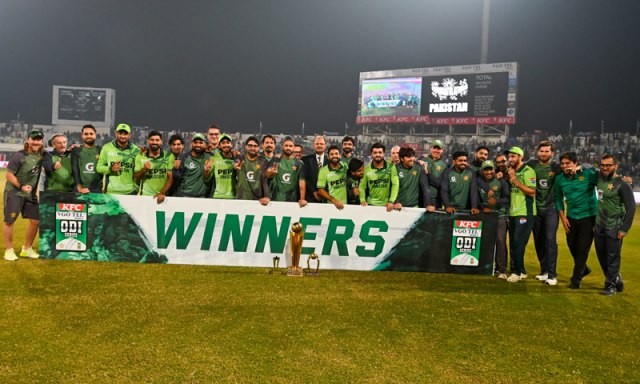 فخر زمان قومی اسکواڈ میں شامل، سری لنکا کے خلاف ون ڈے سیریز اور سہ ملکی ٹی ٹوئنٹی ٹورنامنٹ کا شیڈول جاری