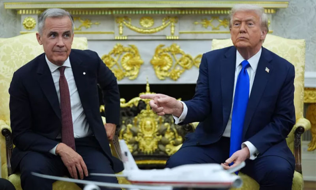 متنازع اینٹی ٹیرف اشتہار: کینیڈین وزیراعظم نے صدر ٹرمپ سے معافی مانگ لی