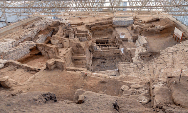 ترکی میں 5 ہزار سال پرانے برتن دریافت، ابتدائی ادوار میں خواتین کے نمایاں کردار پر روشنی