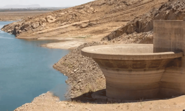 ایران میں خشک سالی شدت اختیار کرگئی، پانی کی کمی کے باعث کارخہ ڈیم میں بجلی کی پیداوار بند