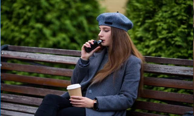 برطانیہ میں ویپ کا استعمال سگریٹ نوشی سے بڑھ گیا