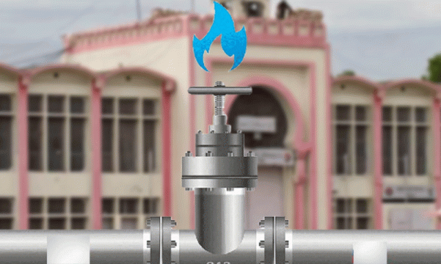 اڈیالہ جیل کے قریب گیس کی مین پائپ لائن پھٹ گئی، بڑے پیمانے پر گیس لیکج