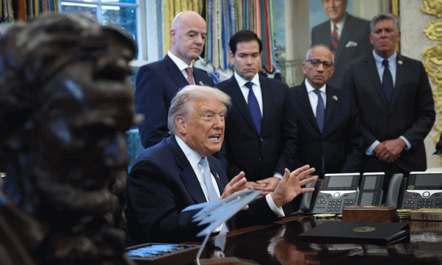 ڈونلڈ ٹرمپ نے ورلڈ کپ مسافروں کے لیے ’فیفا پاس‘ متعارف کرنے کا اعلان کردیا