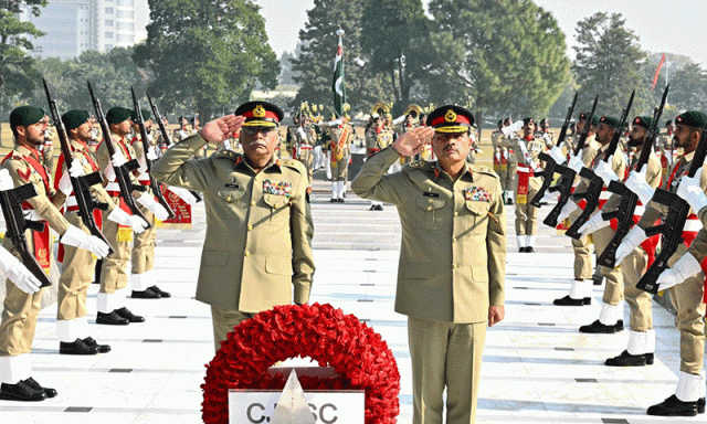 جنرل ساحر شمشاد مرزا کی الوداعی تقریب، 40 سالہ عسکری خدمات پر خراجِ تحسین