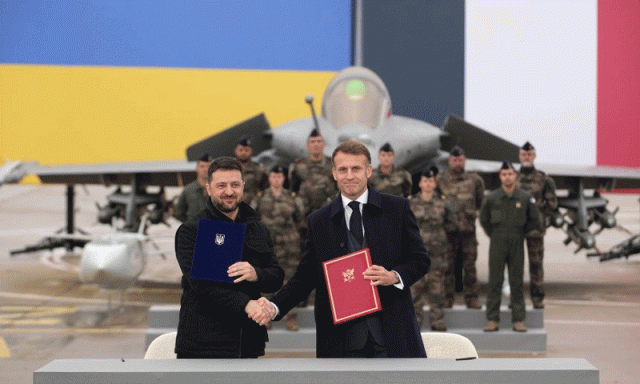 یوکرین کا فرانس سے 100 رافیل طیارے خریدنے کا معاہدہ طے پاگیا