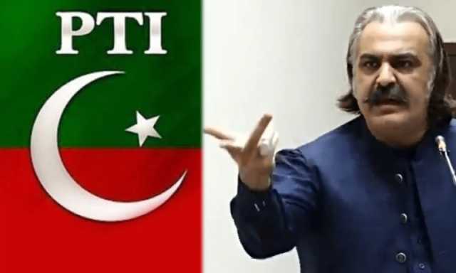 خیبر پختونخوا: پی ٹی آئی سے دوری، کیا علی امین گنڈاپور پارٹی چھوڑ رہے ہیں؟