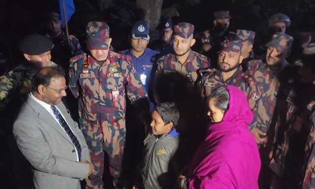 بنگلہ دیش نے بھارت سے جبری بیدخل کی گئی حاملہ خاتون کو بی ایس ایف کے حوالے کر دیا