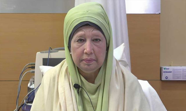 سابق وزیراعظم خالدہ ضیا کے علاج کے لیے چینی ٹیم ڈھاکہ پہنچ گئی