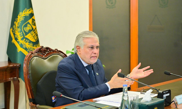 پاک چین تعلقات خطے کے امن، ترقی اور اقتصادی شراکت داری کی بنیاد ہیں، اسحاق ڈار