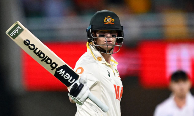 آسٹریلیا کی دوسری فتح: انگلینڈ کو 8 وکٹوں سے شکست، ایشیز میں 0-2 برتری