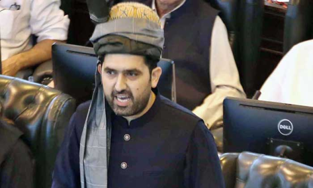 وفاق پر خیبر پختونخوا کے 3 ہزار ارب روپے واجب الادا ہیں، وزیراعلیٰ سہیل آفریدی