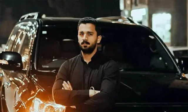 برطانیہ میں مقیم پاکستانی یوٹیوبر رجب بٹ کا ویزا منسوخ، ڈی پورٹ کردیا گیا