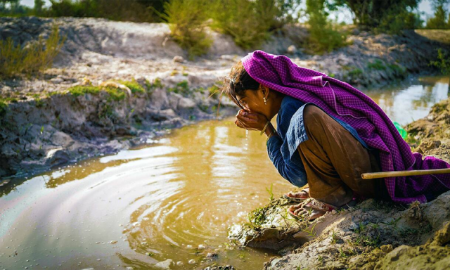 پاکستان کی صرف 20 فیصد آبادی کو صاف پانی نصیب، ایشیائی ترقیاتی بینک