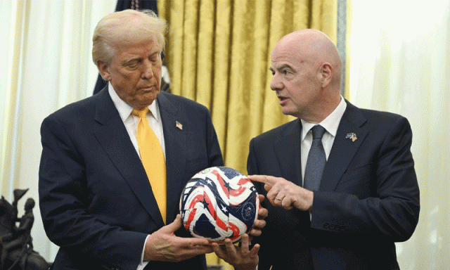 صدر ٹرمپ رواں ہفتے فیفا ورلڈ کپ کے فائنل ڈرا میں شریک ہوں گے، وائٹ ہاؤس