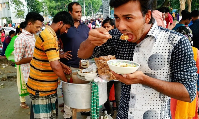 کھڑے ہو کر کھانا کھانے کی عادت جسم اور میٹابولزم کو کیسے متاثر کرتی ہے؟