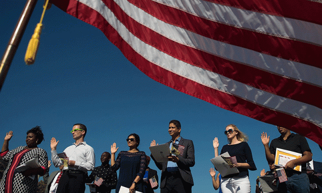 امریکا کا نیا سخت قدم، ملک میں داخلے کے لیے 5 سالہ سوشل میڈیا ہسٹری بھی دینا ہوگی