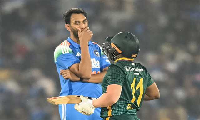 جنوبی افریقہ نے بھارت کو شکست دے کر ون ڈے سیریز برابر کردی