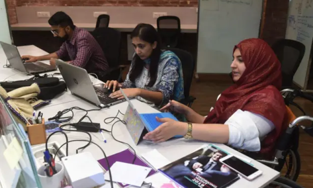 ٹیکنالوجی اصلاحات: پاکستان کی آئی ٹی سیکٹر میں غیرمعمولی رفتار سے ترقی