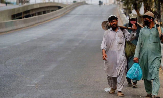 ٹریفک آرڈیننس2025 کے خلاف ٹرانسپورٹرز کی پہیہ جام ہڑتال کا کیا حال ہے؟