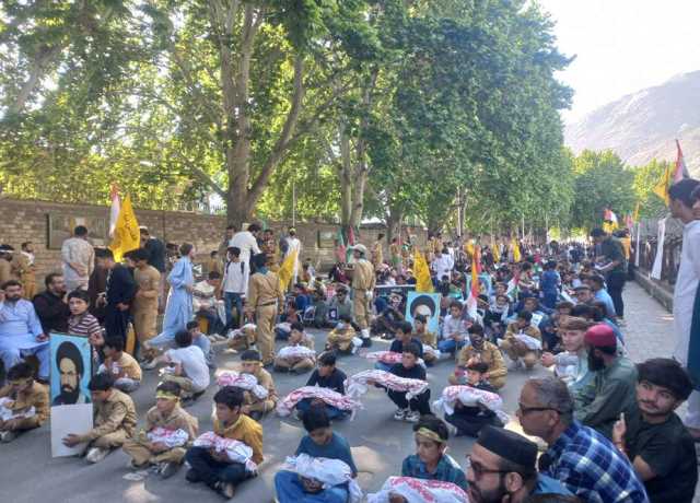 گلگت میں آئی ایس او کے زیر اہتمام حمایت مظلومین ریلی، شیعہ سنی عوام کی شرکت