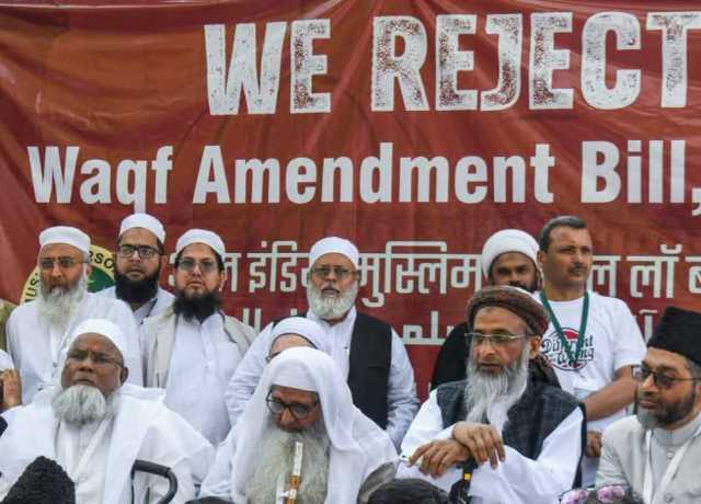 مسلمان وقف قانون پر بتی گل تحریک کے ذریعہ اپنا خاموش احتجاج درج کروائیں، مسلم پرسنل لاء بورڈ