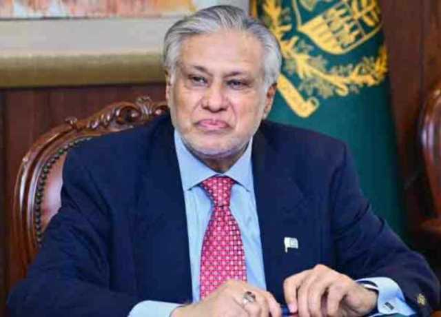 اسحاق ڈار کا عمان کے ہم منصب سے رابطہ، خطے کی صورتحال پر بریفنگ دی