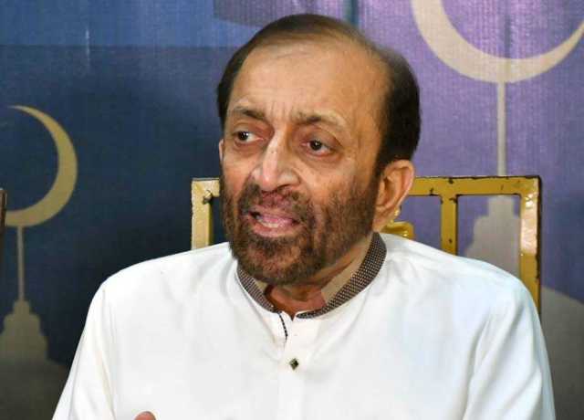 فاروق ستار کا مسائل سے نمٹنے کیلئے افواج کیساتھ کھڑا ہونے کی ضرورت پر زور