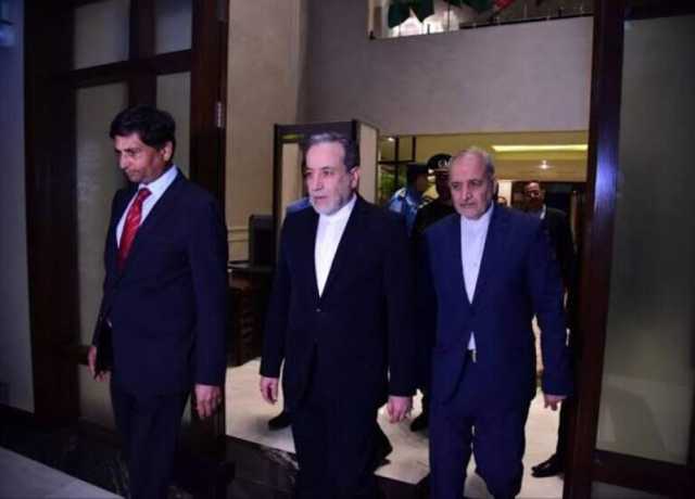 ایرانی وزیر خارجہ، اسلام آباد پہنچ گئے