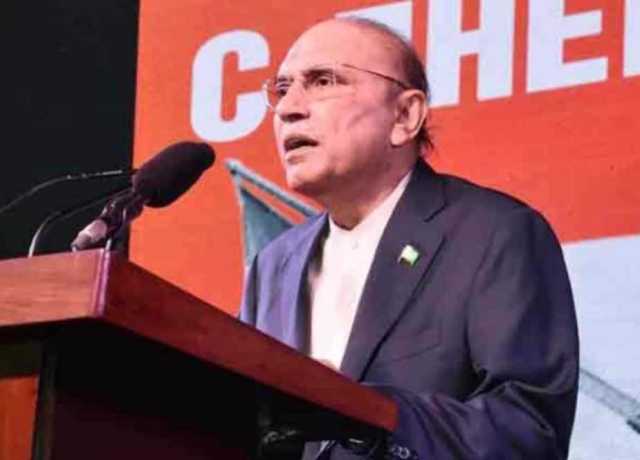 پاک روس دوستی کے فروغ میں پیوٹن کے کردار کا معترف ہوں، آصف علی زرداری