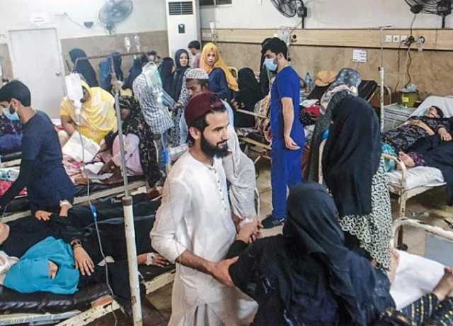 کراچی میں شدید گرمی کیوجہ سے شہری فوڈ پوائزننگ کا شکار ہونے لگے