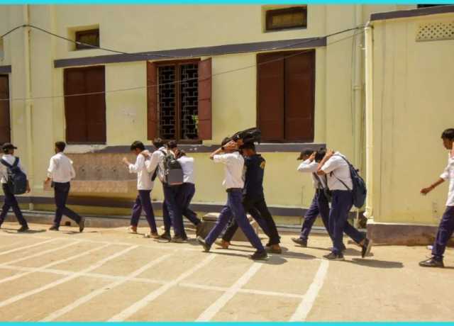 جموں علاقے میں 72 گھنٹے کا الرٹ، کئی مقامات گھر خالی کرائے گئے
