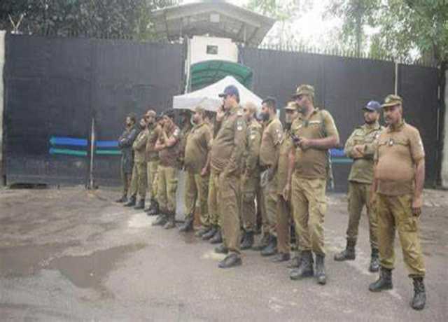 لاہور سے امریکی قونصلیٹ کی عملے کو محفوظ مقام پر منتقل ہونے کی ہدایت