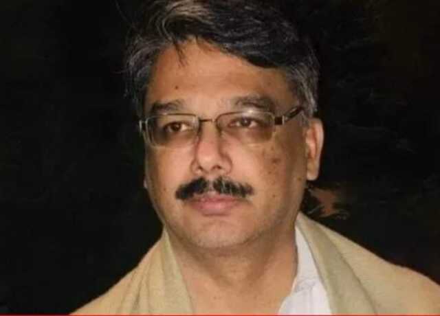 وزیراعظم آزاد کشمیر نے پاک فوج کے ساتھ اظہار یکجہتی کے لئے برنالہ سیکٹر میں اگلے مورچوں کا دورہ کیا