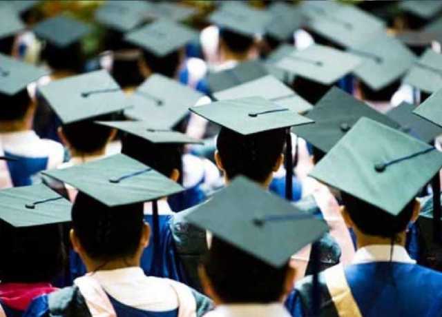 طلبا کے لیے خوش خبری، یونیورسٹیز میں مفت تعلیم سے متعلق قانون منظور