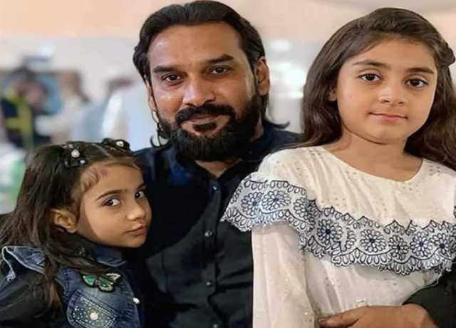 کراچی، اسکول کے باہر فائرنگ سے باپ جاں بحق، کمسن بیٹی زخمی