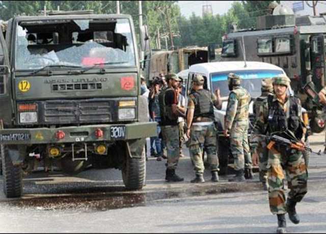 بھارتی فوجیوں نے پلوامہ میں ایک کشمیری نوجوان کو شہید کر دیا