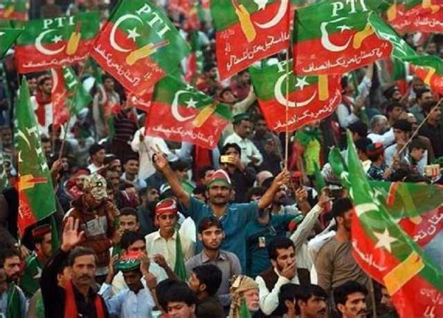 تحریک انصاف کا عمران خان کی رہائی کیلئے بھرپور تحریک چلانے کا فیصلہ