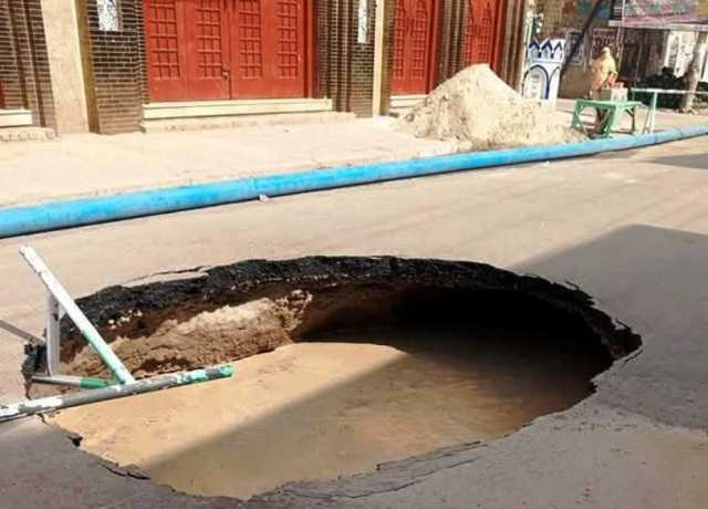 ملتان، محرم الحرام سے قبل مرکزی امام بارگا ہ کے سامنے کرائون فیلیئر، حادثات کا خدشہ 