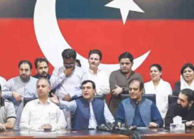 پی ٹی آئی پارلیمانی کمیٹی نے بجٹ 2025-2026ء کو آئی ایم ایف کا قرار دے کر مسترد کردیا