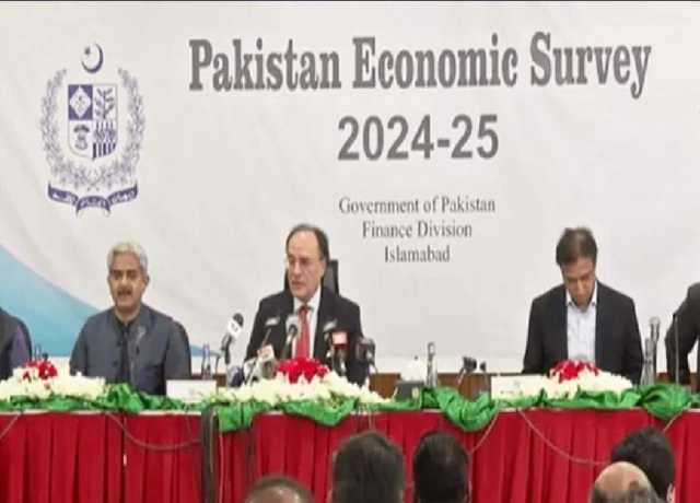 پاکستان کا قرضہ 6.7 فیصد بڑھ کر 760 کھرب روپے سے متجاوز
