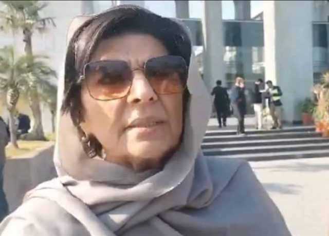 عمران خان کی پارٹی رہنماؤں کو پورے ملک میں احتجاجی تحریک کی تیاری کی ہدایت
