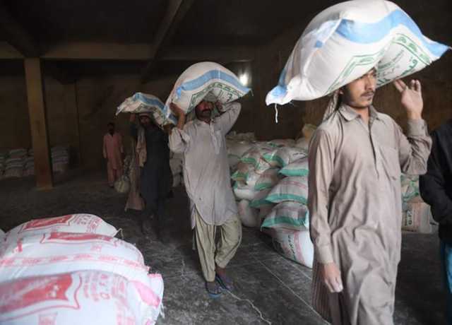 سندھ کی 80 فیصد صنعتوں میں کم از کم اجرت کے قانون کی خلاف ورزی کا انکشاف