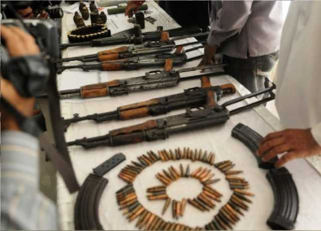 پشاور، بھاری مقدار میں اسلحہ اسمگل کرنے کی کوشش ناکام، دو افغانی گرفتار