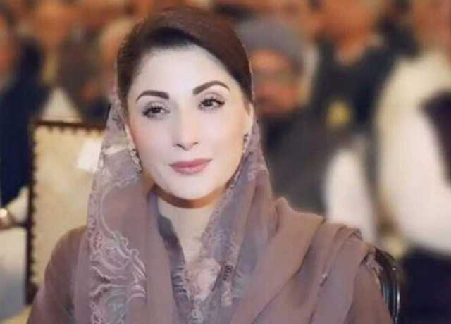 مریم نواز کی تقریب کے دوران طبعیت ناساز، تقریر مکمل نہ کر سکیں