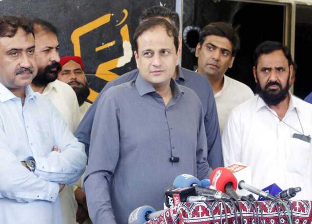 کراچی اگر اتنا بُرا ہوتا تو یہاں 3 کروڑ لوگ نہ رہتے، میئر مرتضیٰ وہاب