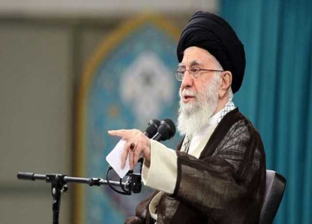 امریکہ کا میدان میں آنا صیہونی حکومت کی کمزوری کی علامت ہے، سید علی خامنہ ای