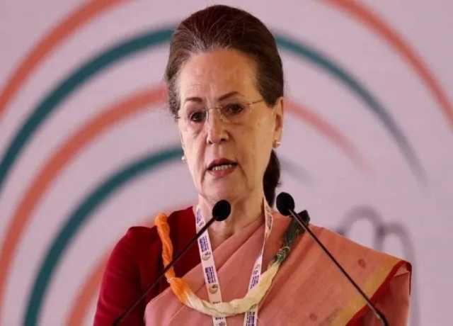 اسرائیلی حملوں پر مودی حکومت کی خاموشی ہماری اخلاقی اور سفارتی روایات کے منافی ہے، سونیا گاندھی