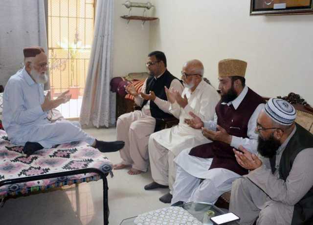 ایم کیو ایم کے وفد کی سابق وفاقی وزیر حاجی حنیف طیب سے ملاقات